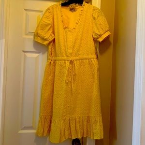 *NEW* NANETTE LEPORE Yellow Eyelet Dress 💛